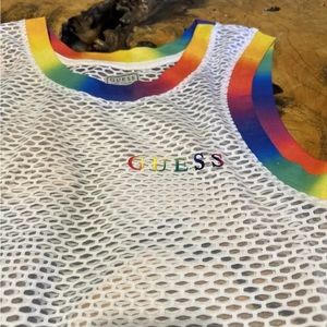 Men’s Guess Logo LGBT Pride Tshirt Size Medium